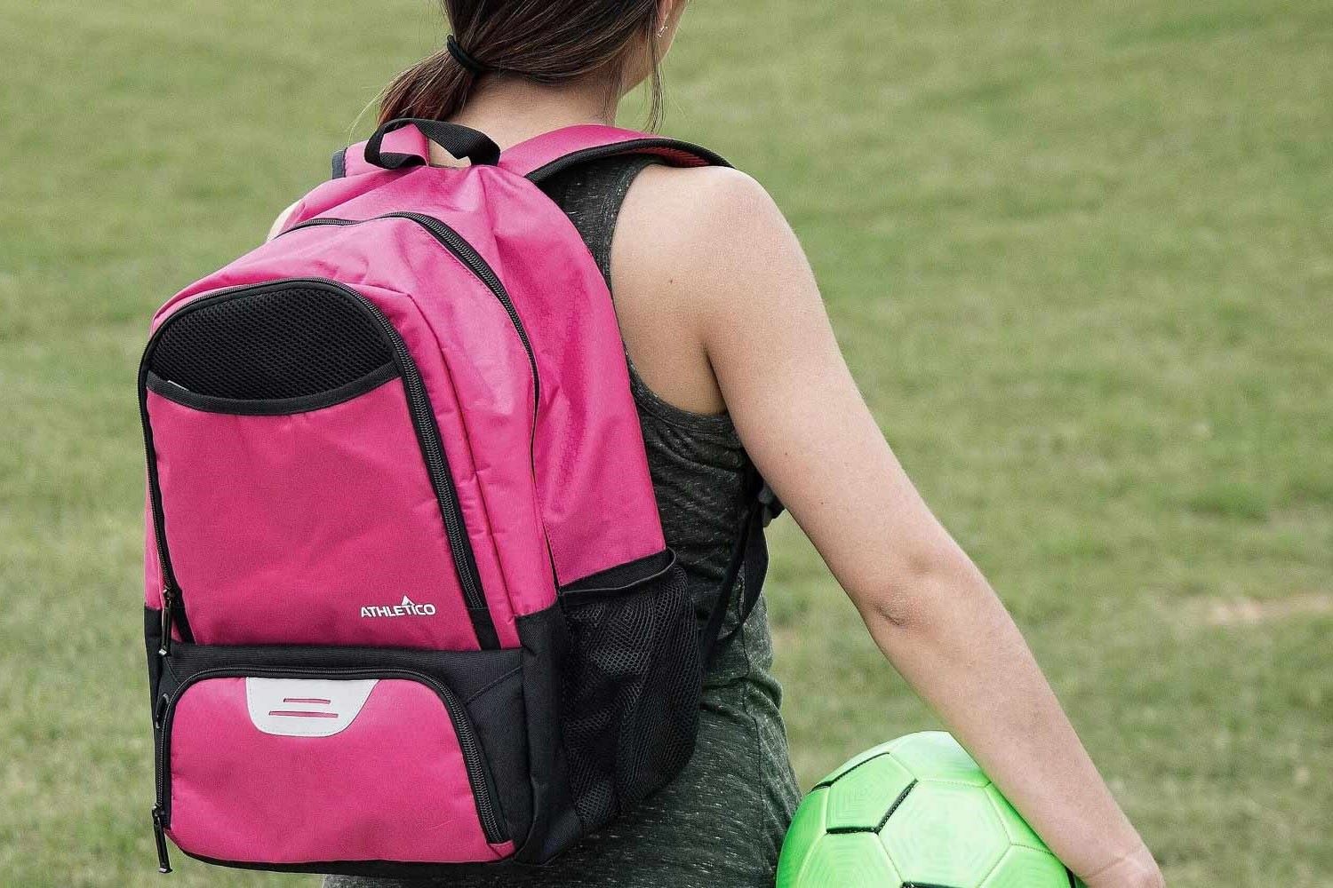 7-best-soccer-backpacks