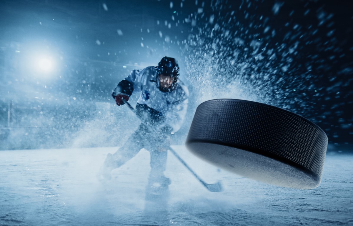 9-best-ice-hockey-puck