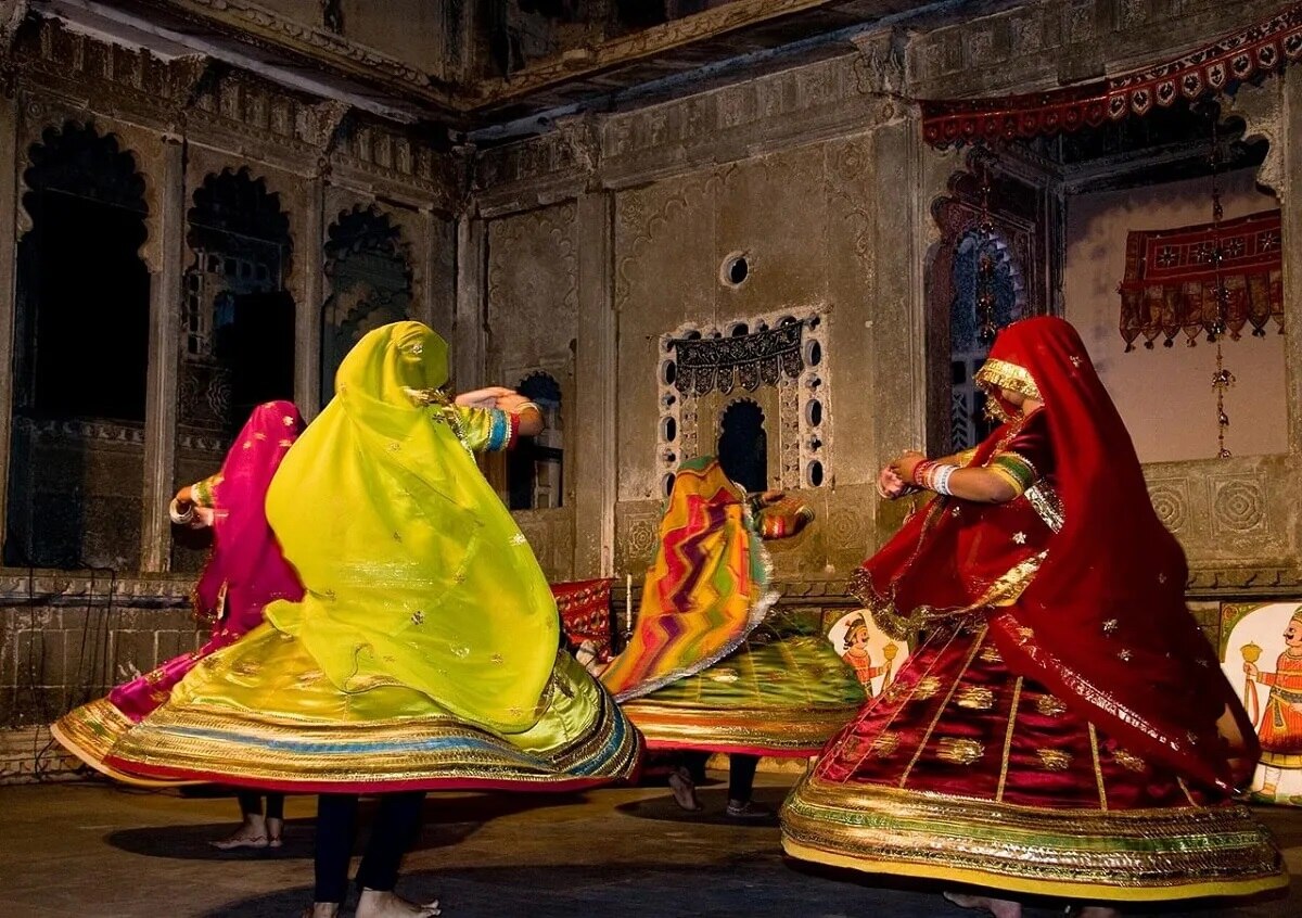 12-facts-you-must-know-about-ghoomar