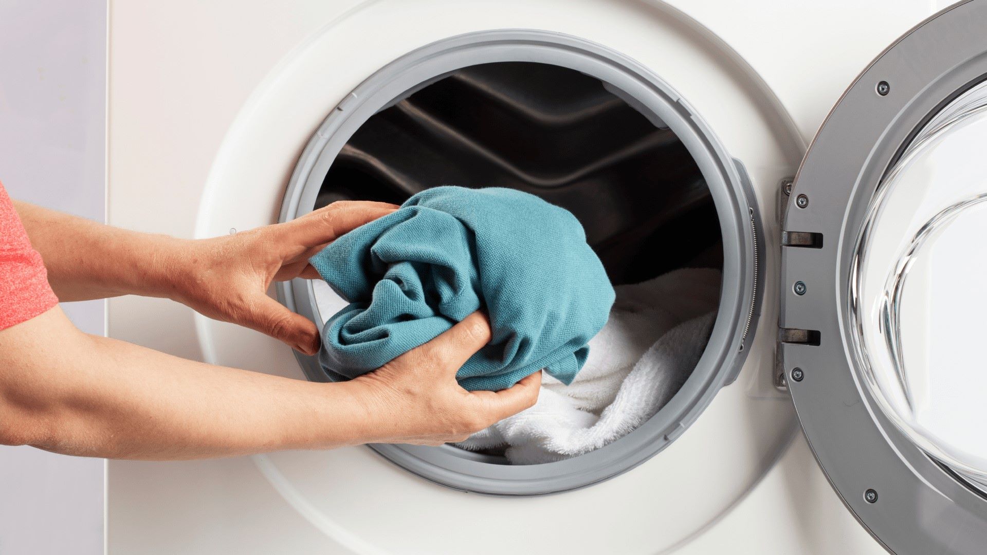 10-facts-about-national-laundry-day-april-15th