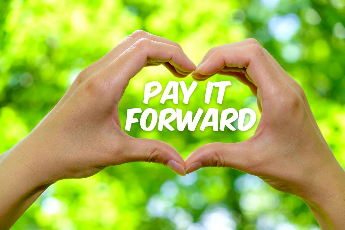 11-facts-about-global-pay-it-forward-day-april-28th