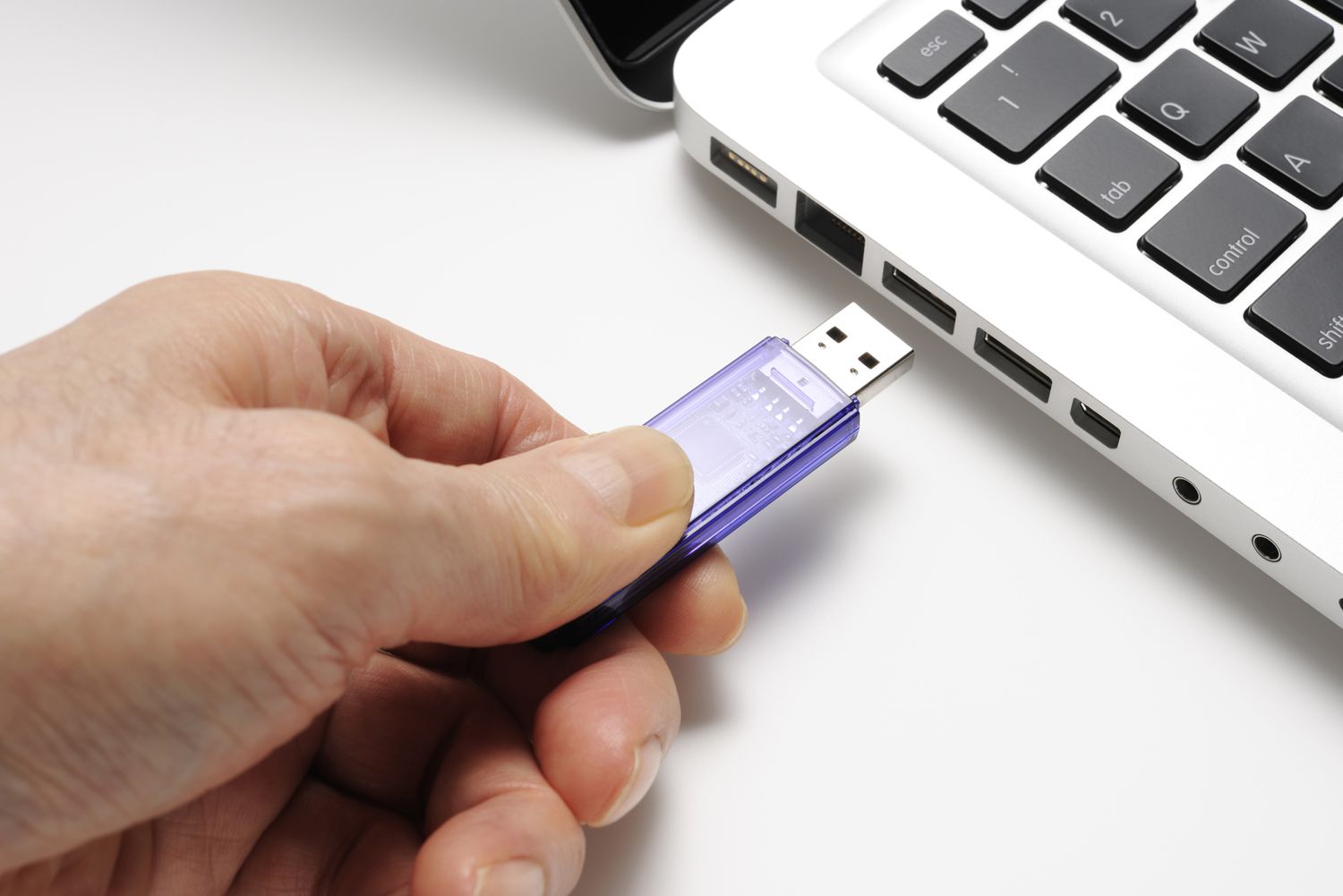 15-facts-about-national-flash-drive-day-april-5th