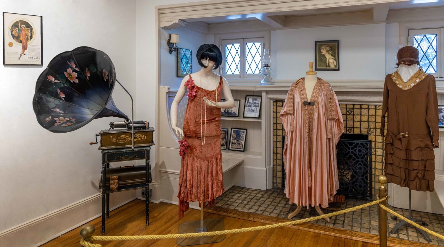 19 Best Facts About Flappers