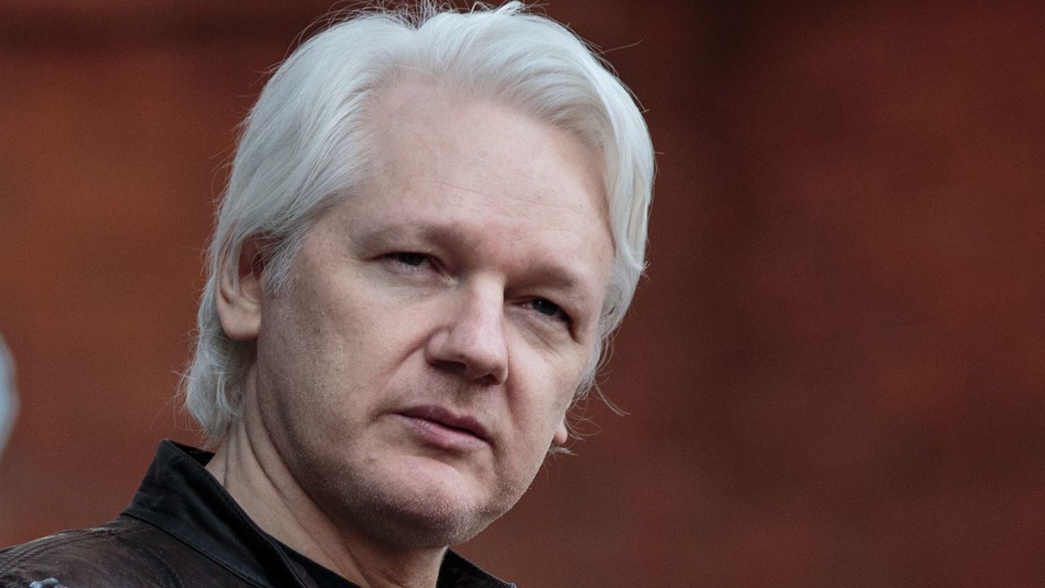 25-facts-about-julian-assange