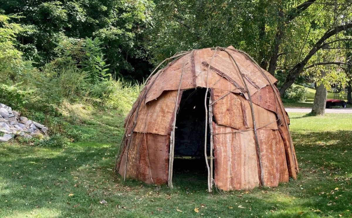 28 Great Wigwam Facts - Facts.net