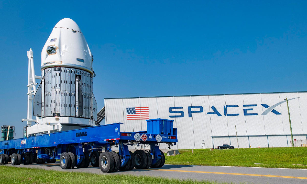 35-facts-about-spacex