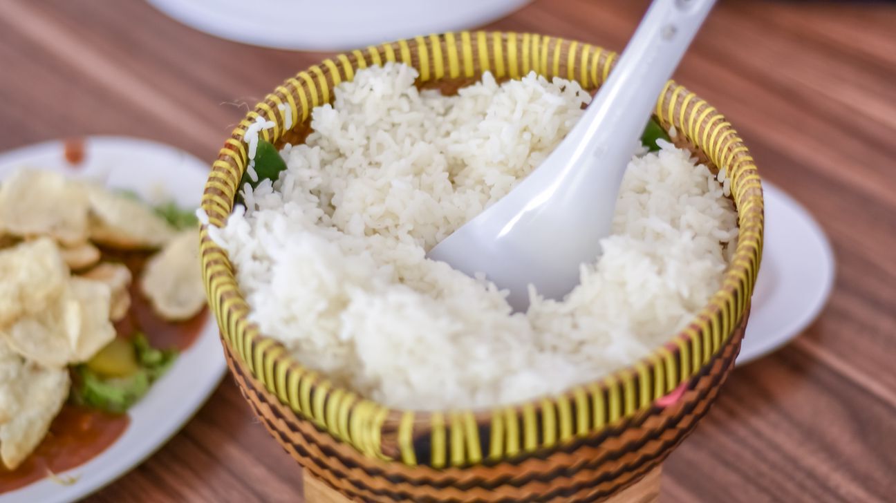 13-facts-about-jasmine-rice-vs-white-rice