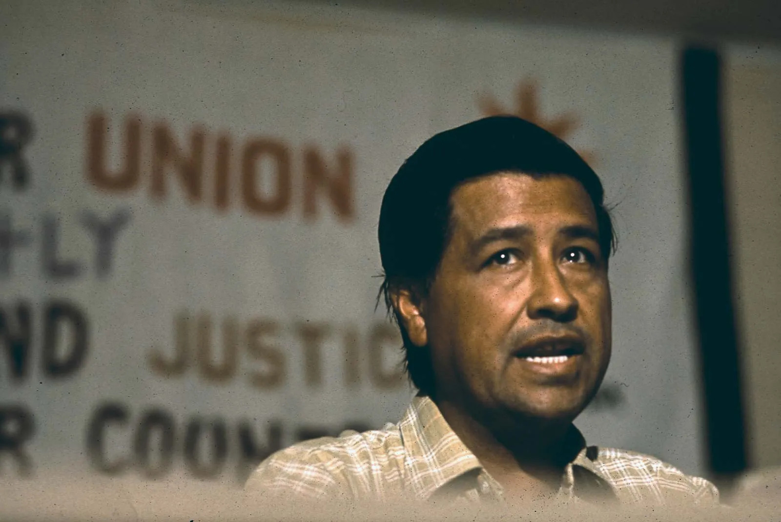 18-amazing-cesar-chavez-facts-for-kids-facts