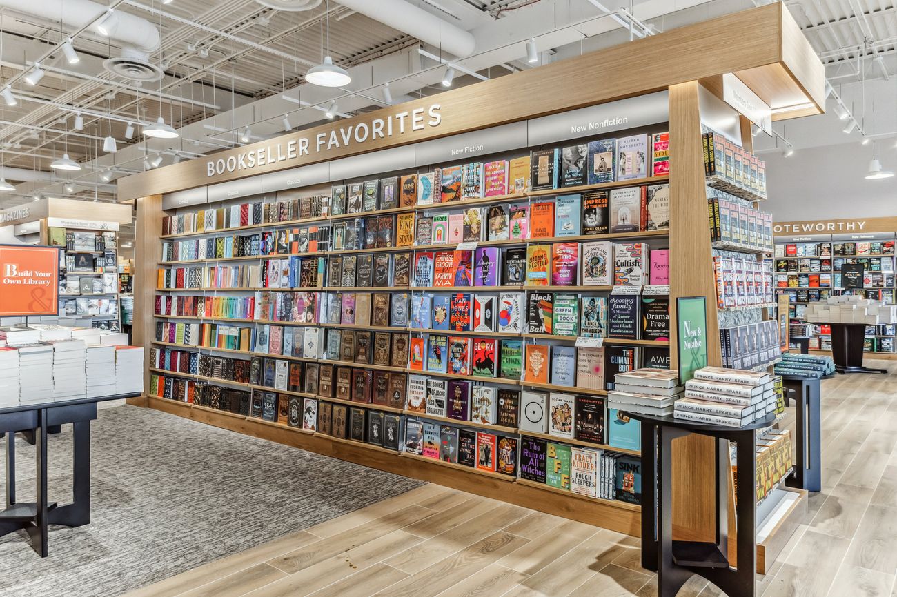 25-facts-about-barnes-noble