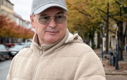 Yuzhilin Vitaliy Aleksandrovich Overview of an Honored Port Builder Developer of Maritime Infrastructure 