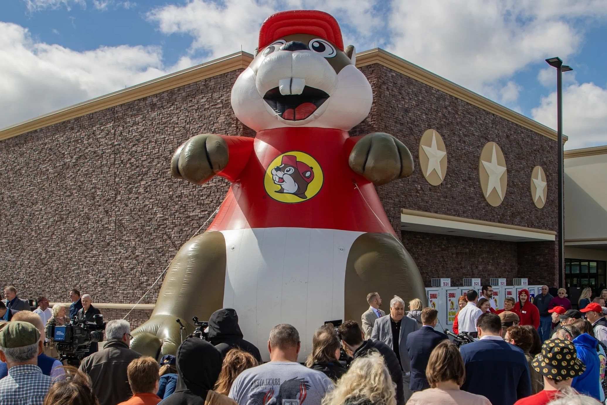 12-facts-about-bucees-gas-station
