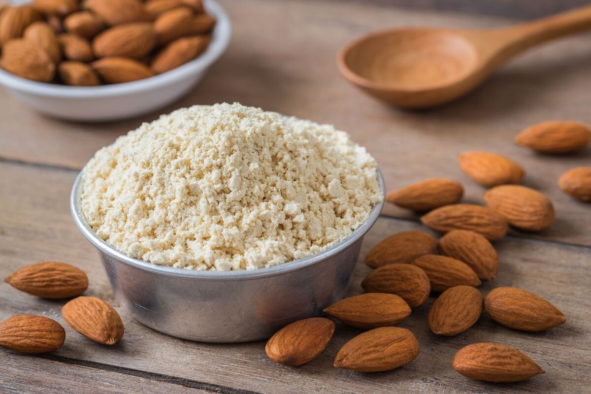 14-facts-about-almond-flour-nutrition