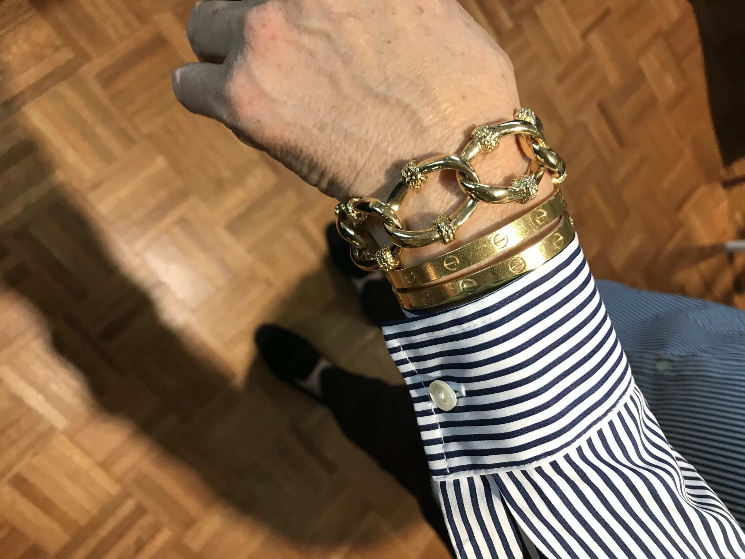 22-facts-about-chunky-gold-bracelets