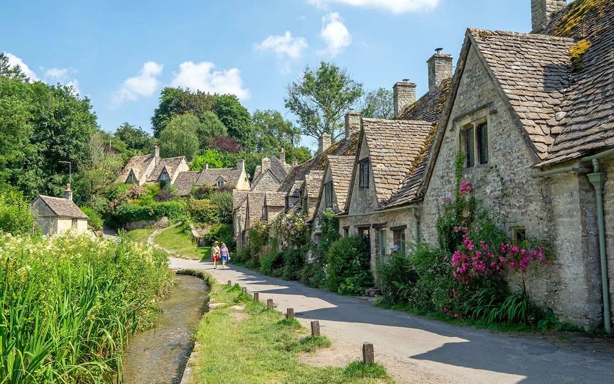 20 Facts About Bibury 