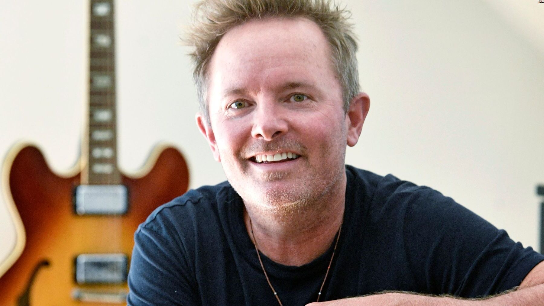 30-facts-about-chris-tomlin