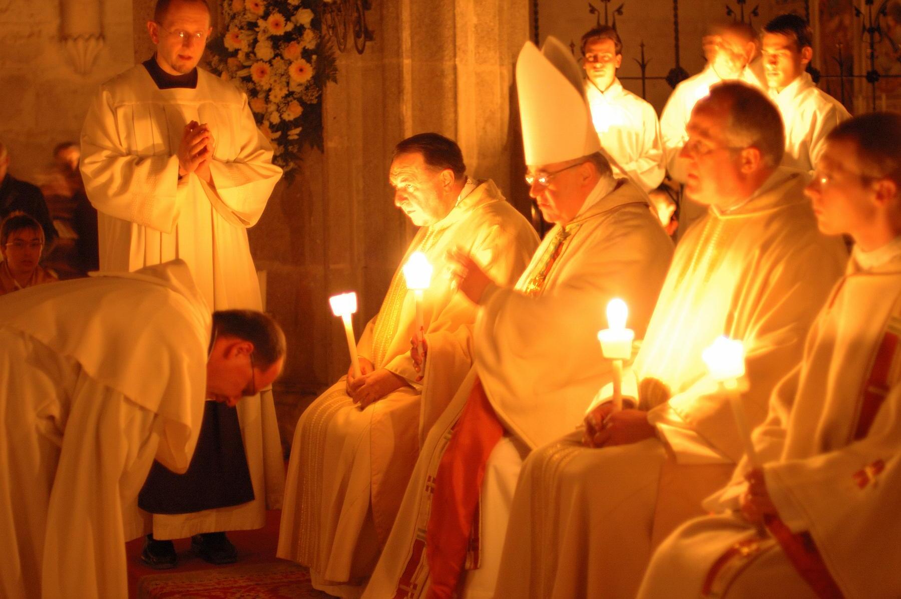 30-facts-about-easter-vigil