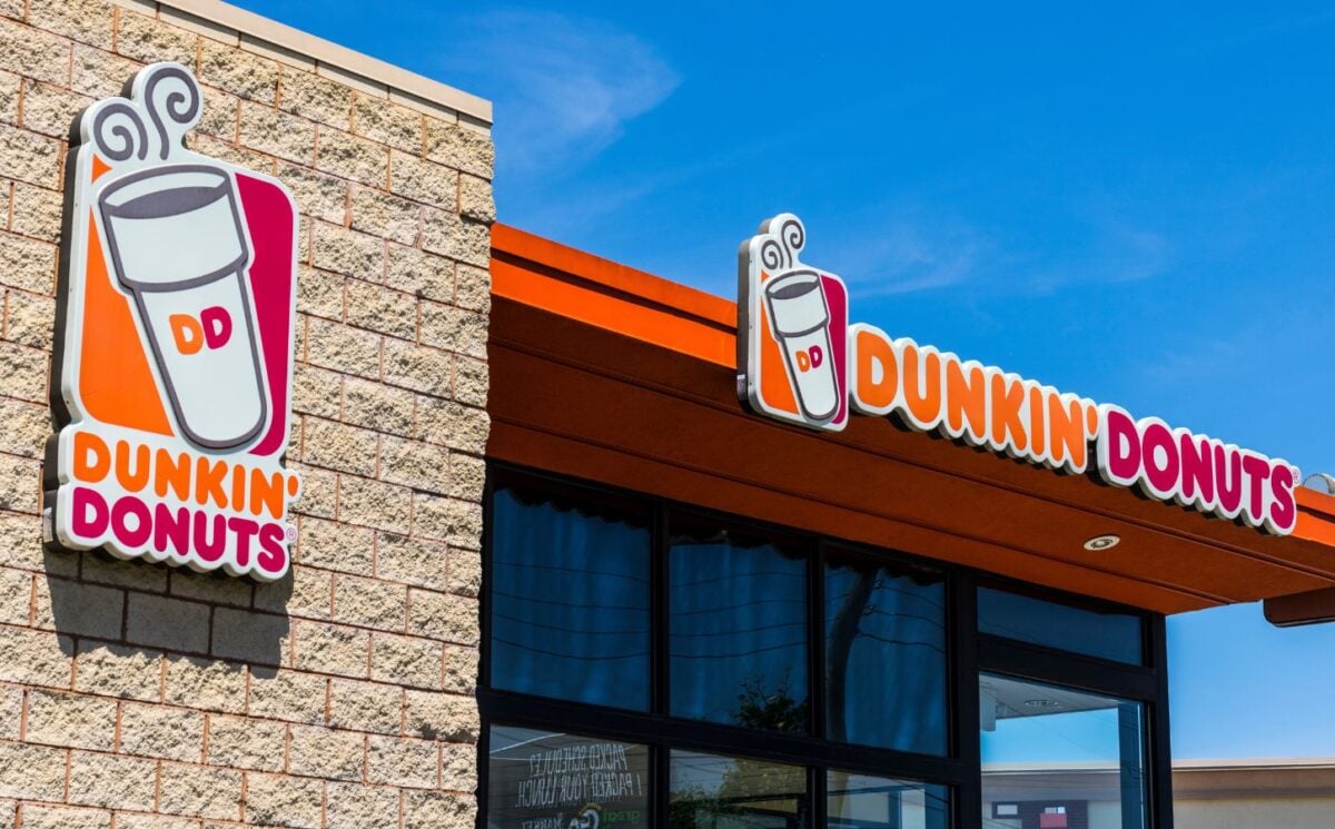 40-facts-about-dunkin-donuts