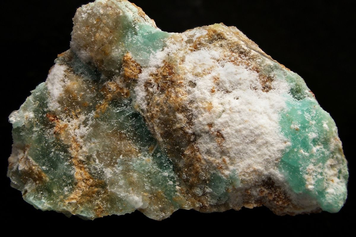 25-facts-about-aubertite