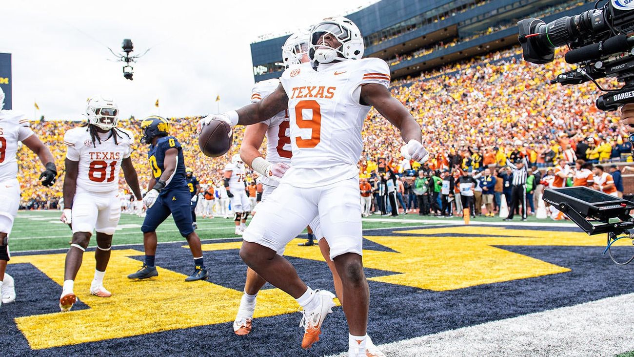 30-facts-about-texas-vs-michigan