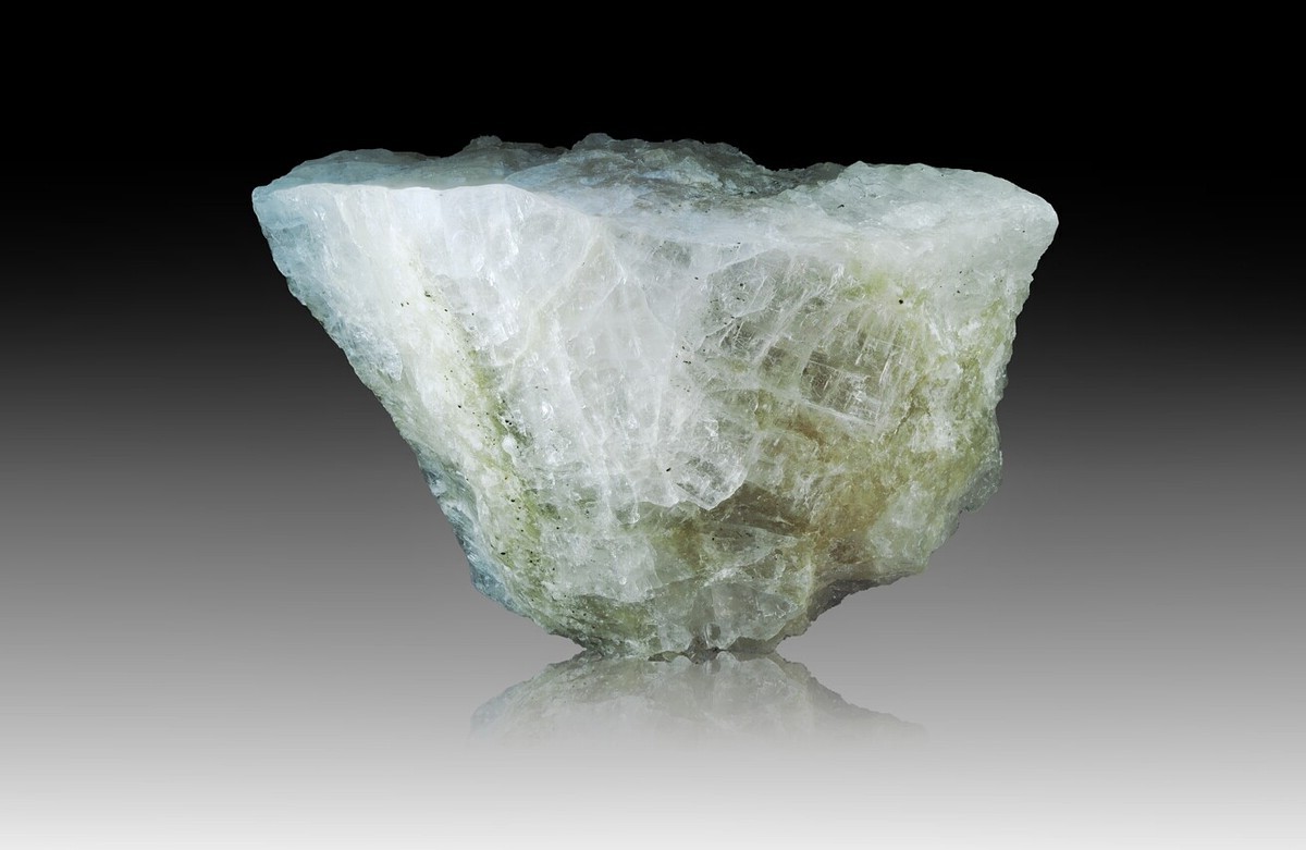 35-facts-about-chiolite