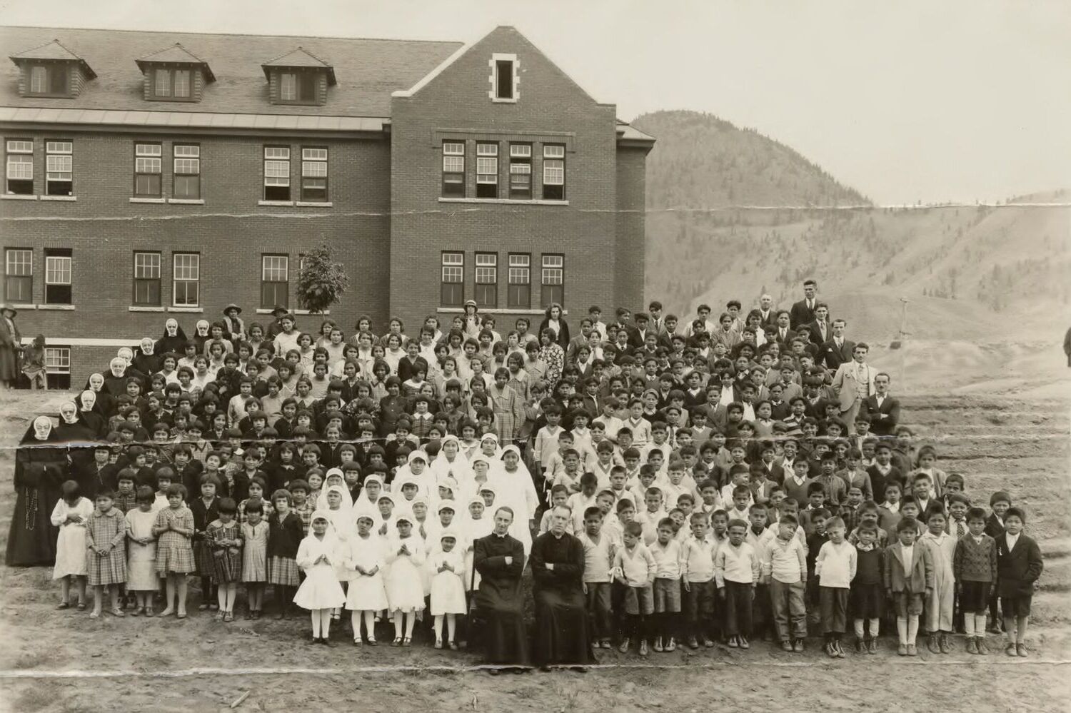 35-facts-about-residential-schools-in-canada