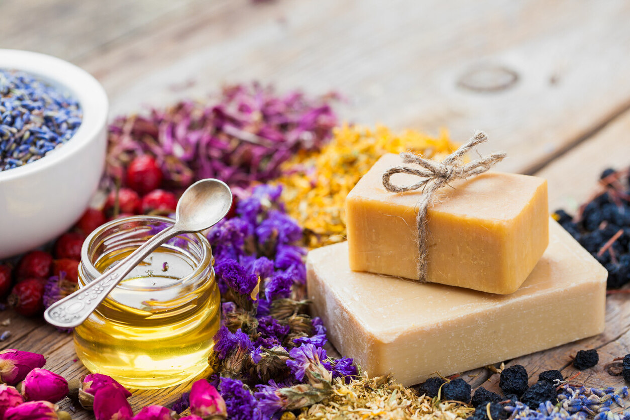 35-facts-about-soap-making-history