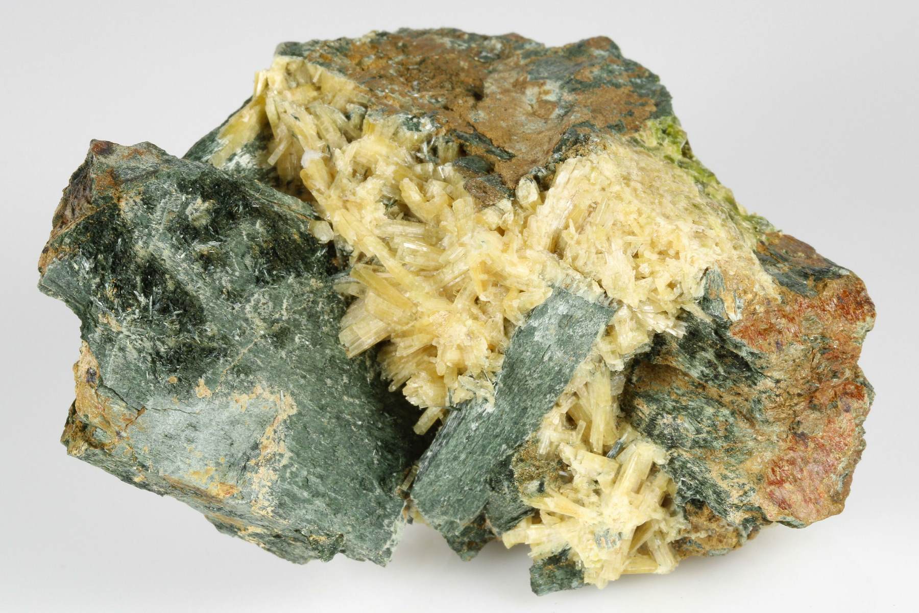 40-facts-about-clinozoisite