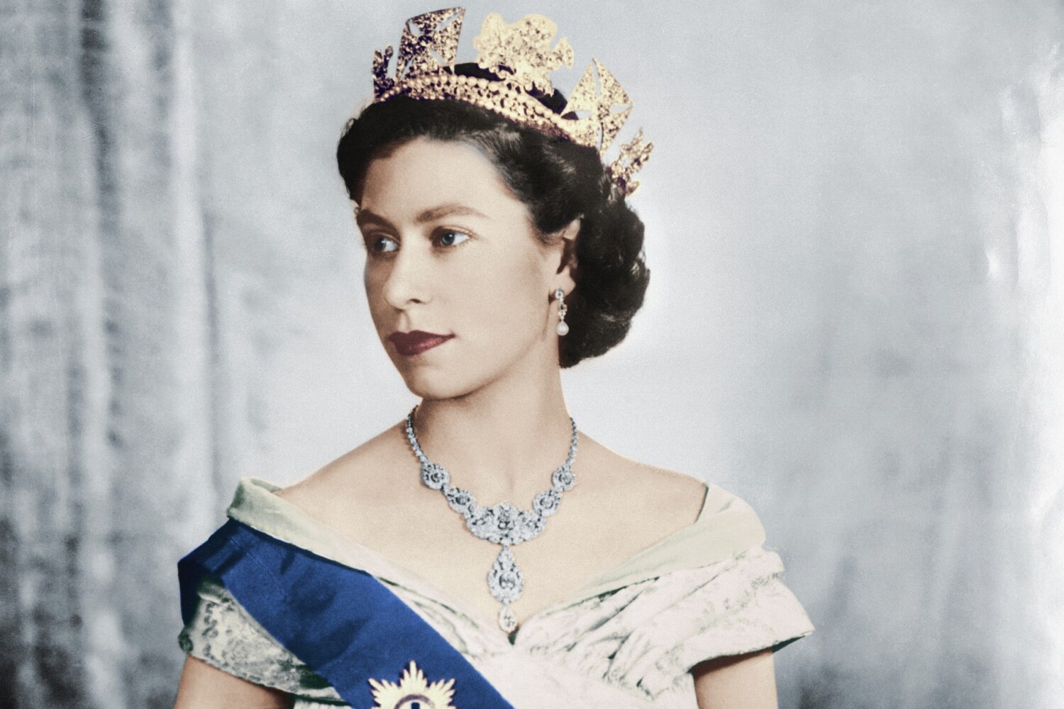 45-facts-about-queen-elizabeth-ii