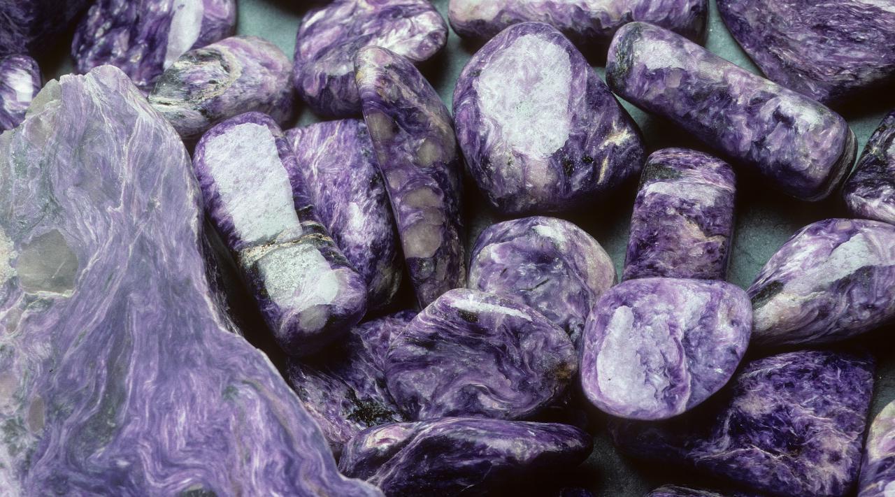 50-facts-about-charoite