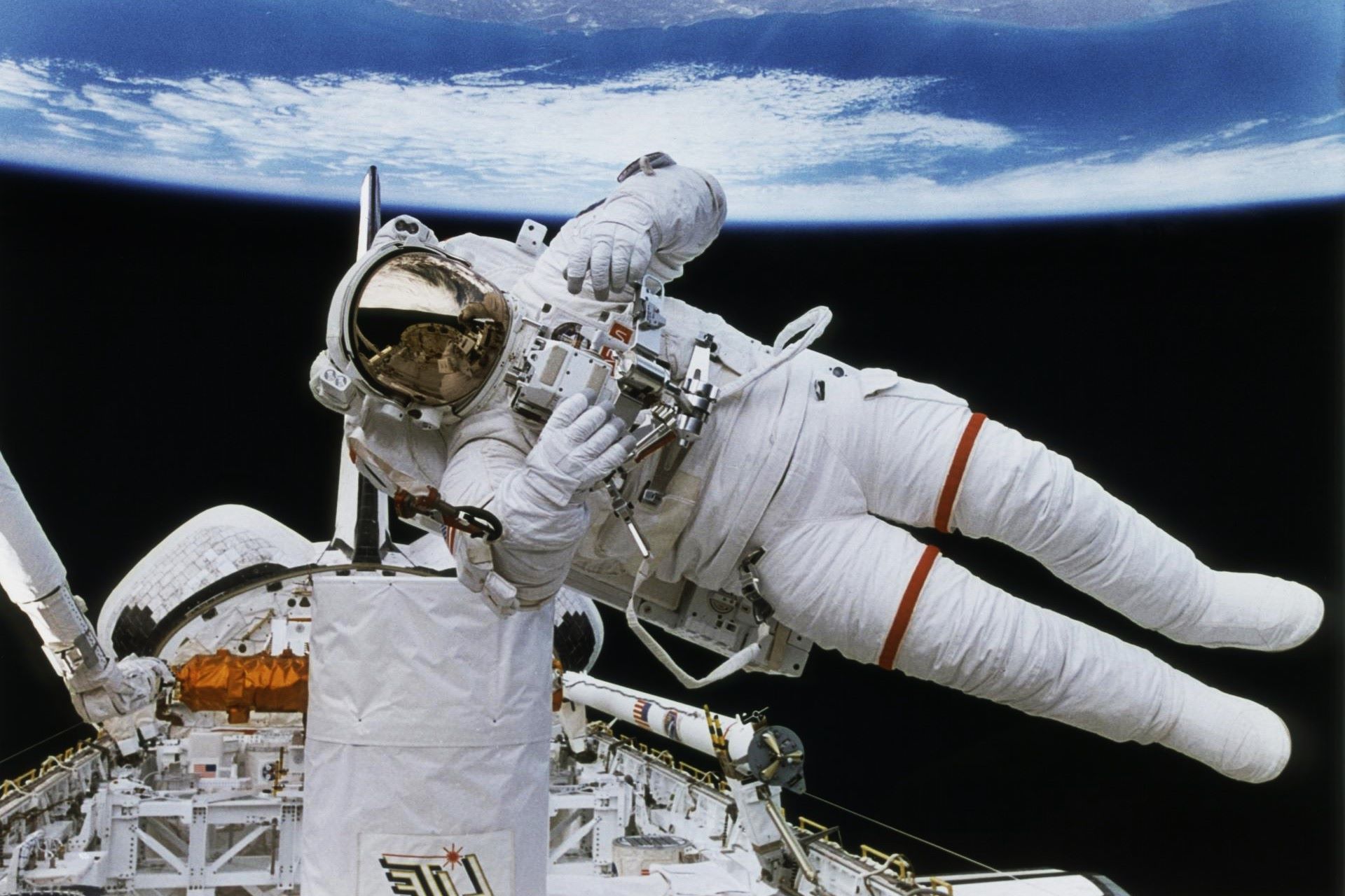 27-facts-about-astronaut-safety