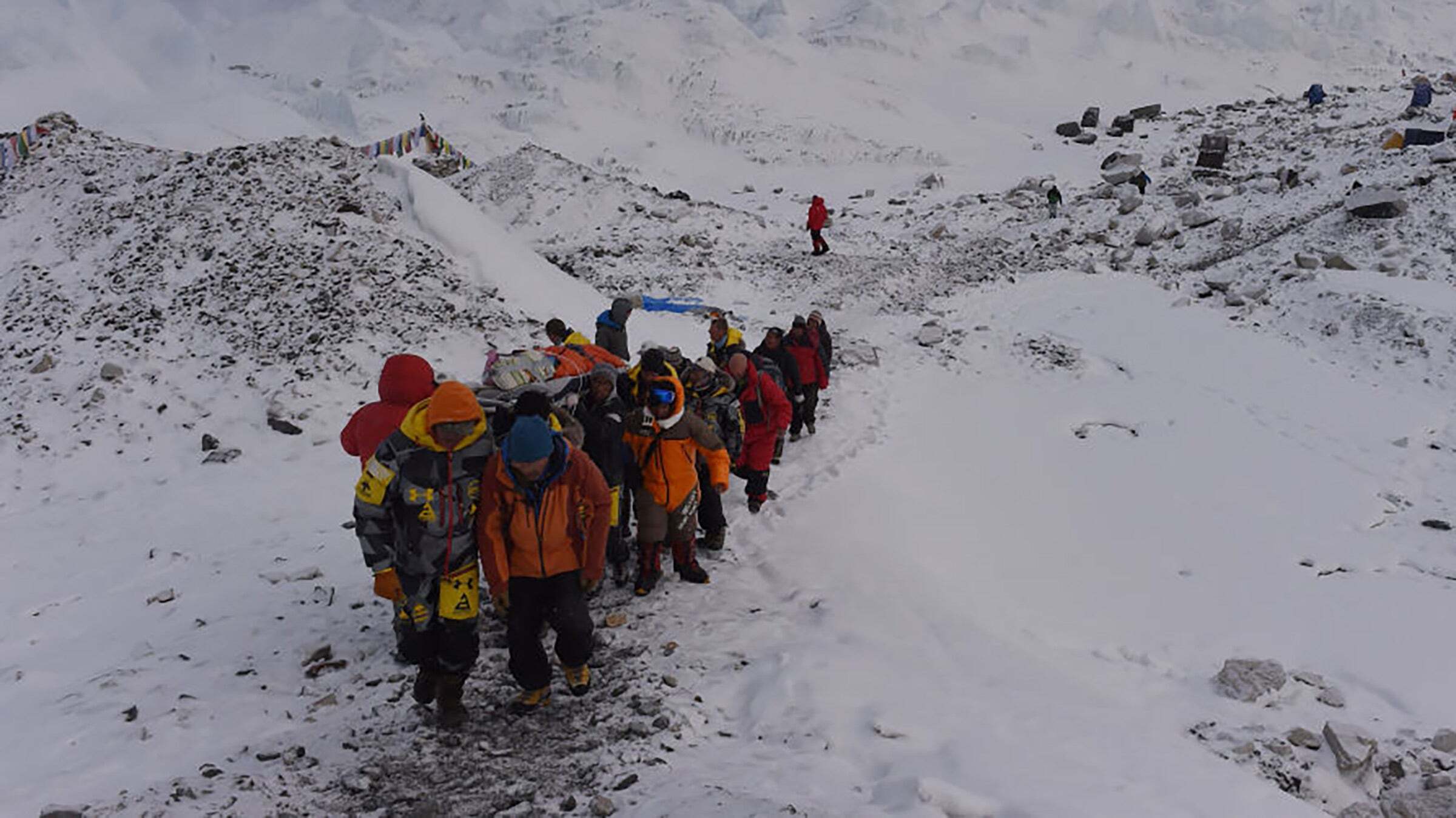 28-facts-about-mount-everest-bodies