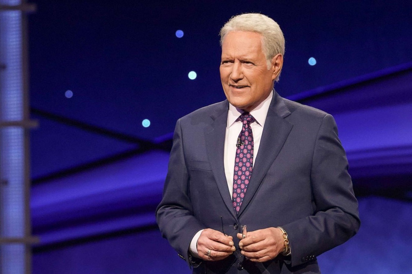 34-facts-about-alex-trebek-wardrobe