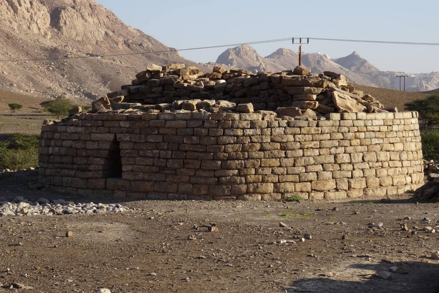 35-facts-about-ancient-oman-tomb