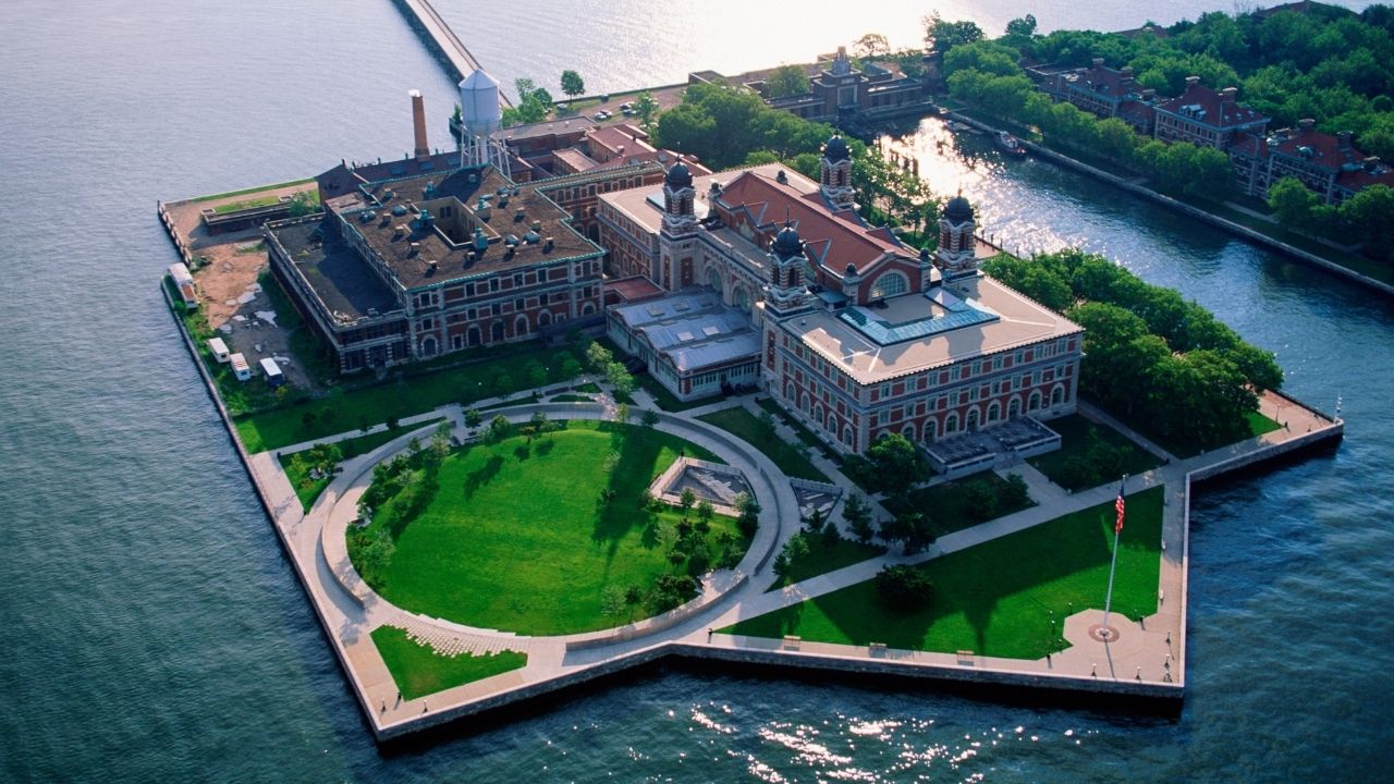 35-facts-about-ellis-island-immigrants