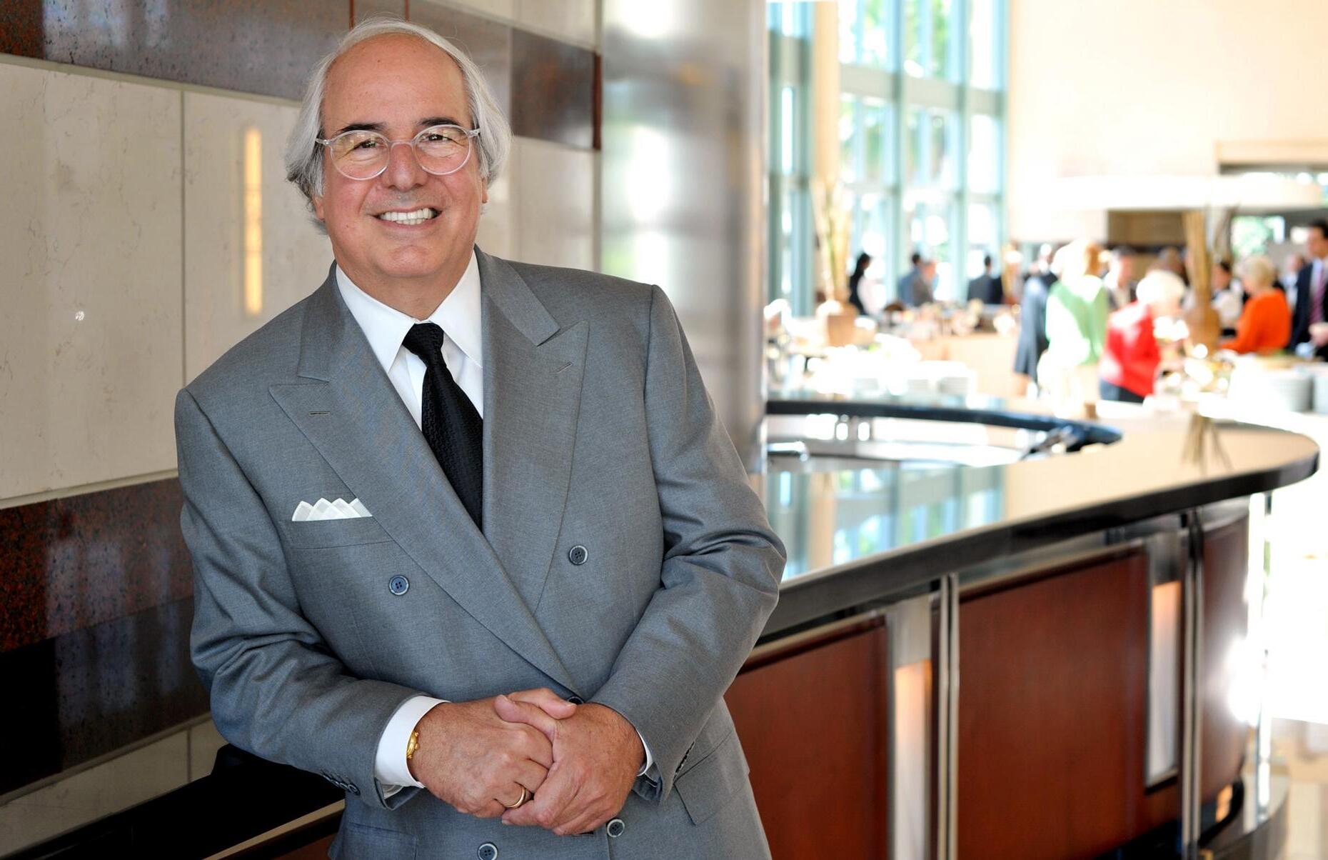 35 Facts About Frank Abagnale Jr - Facts.net