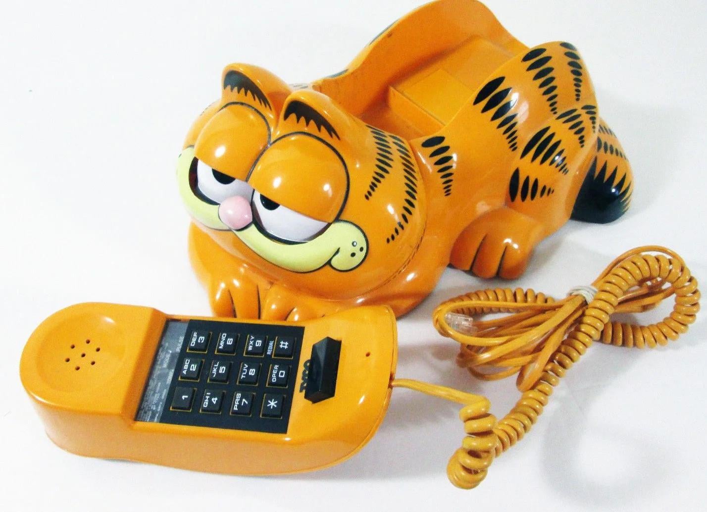 35-facts-about-garfield-phone