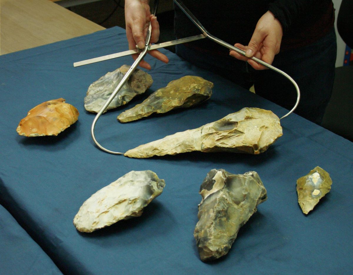 35-facts-about-ice-age-handaxes