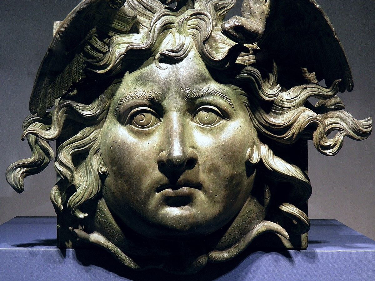 35-facts-about-medusa