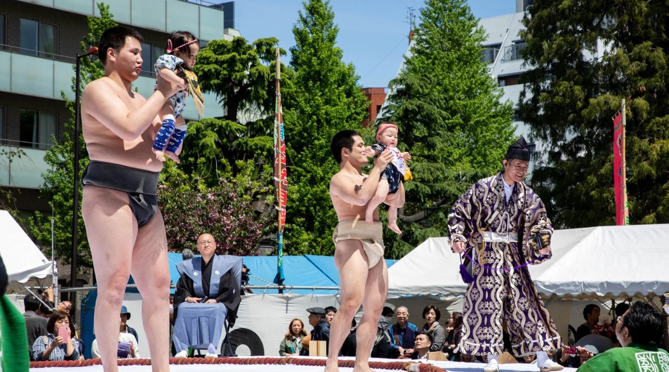 35-facts-about-nakizumo-festival