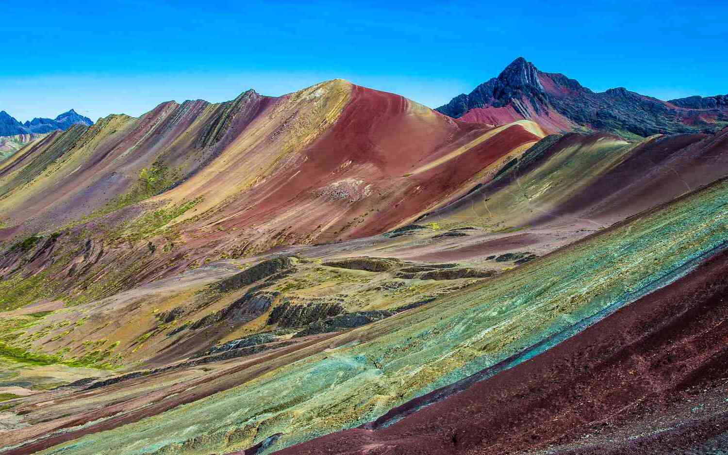 35-facts-about-rainbow-mountains