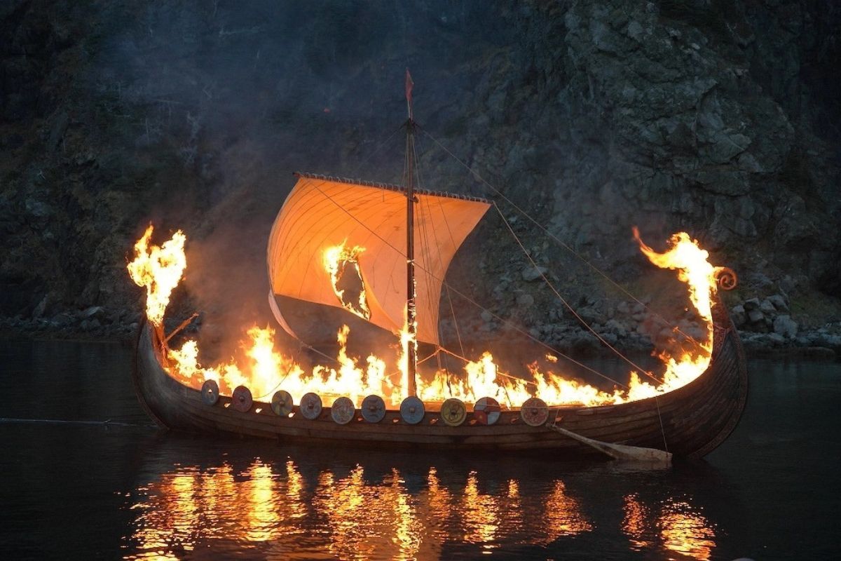 35-facts-about-viking-funeral-ship-scotland