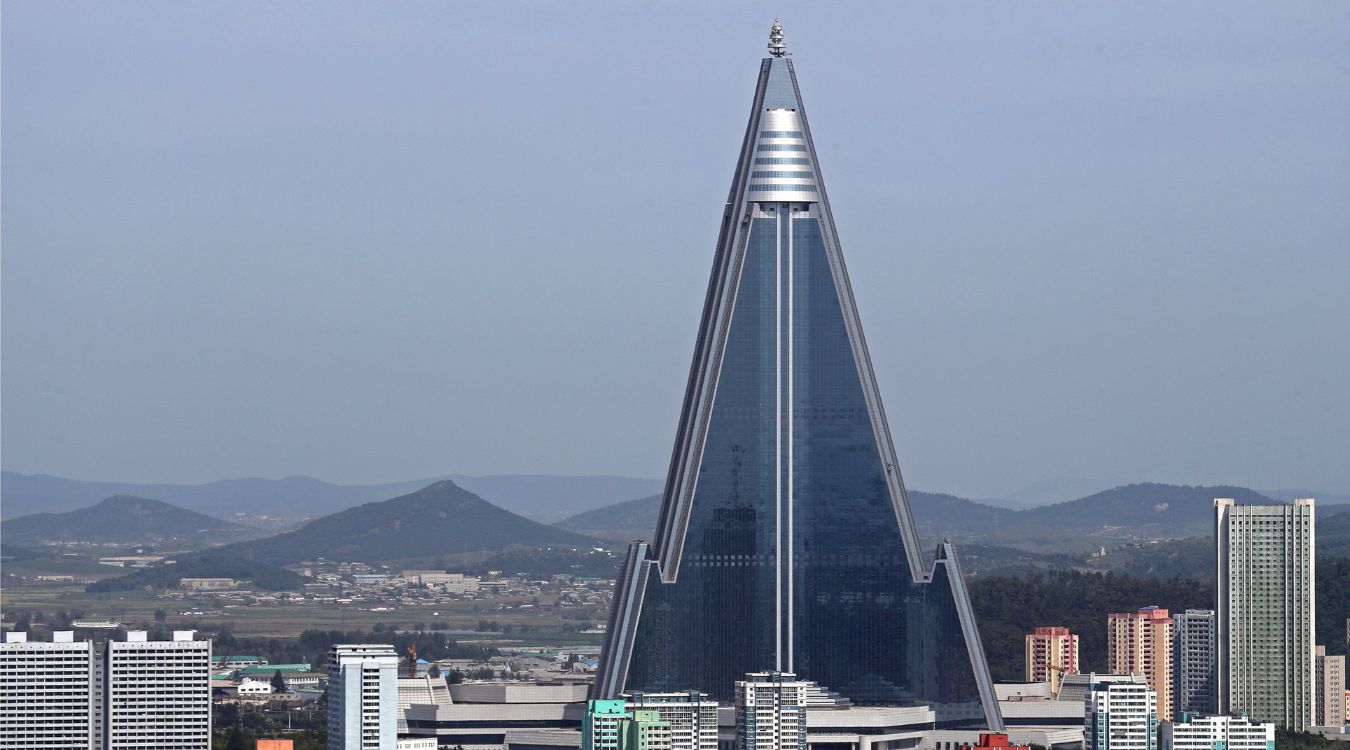 36-facts-about-ryugyong-hotel