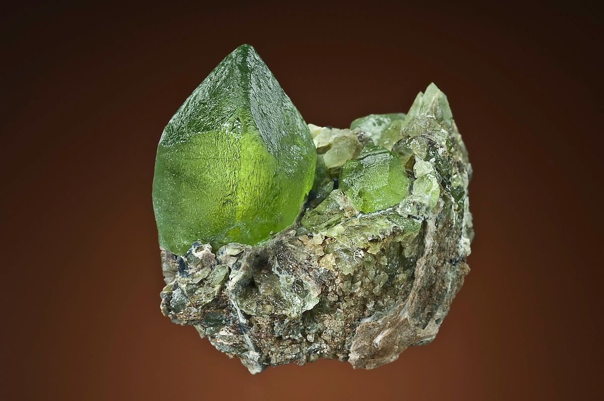 40-facts-about-forsterite