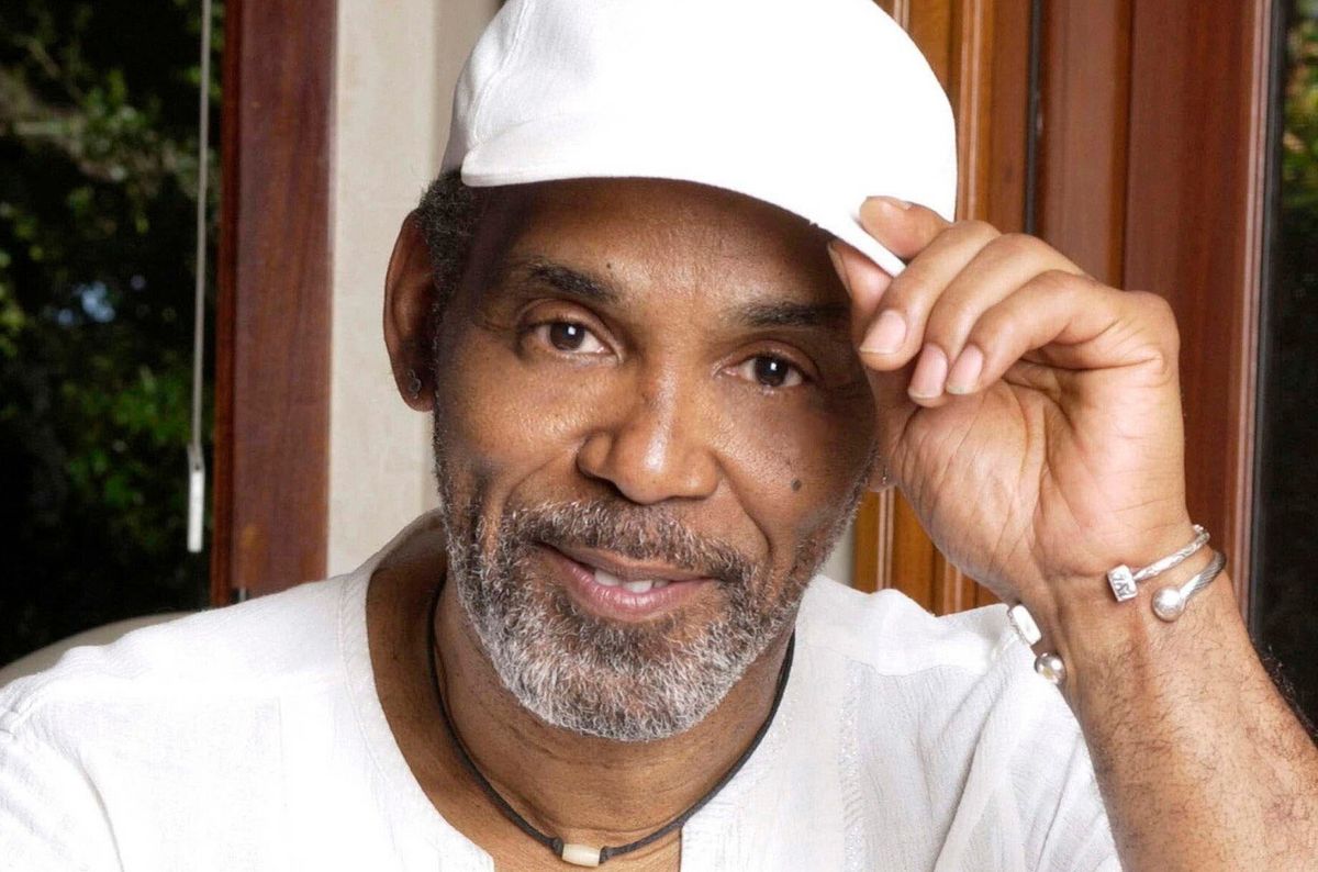 42-facts-about-frankie-beverly