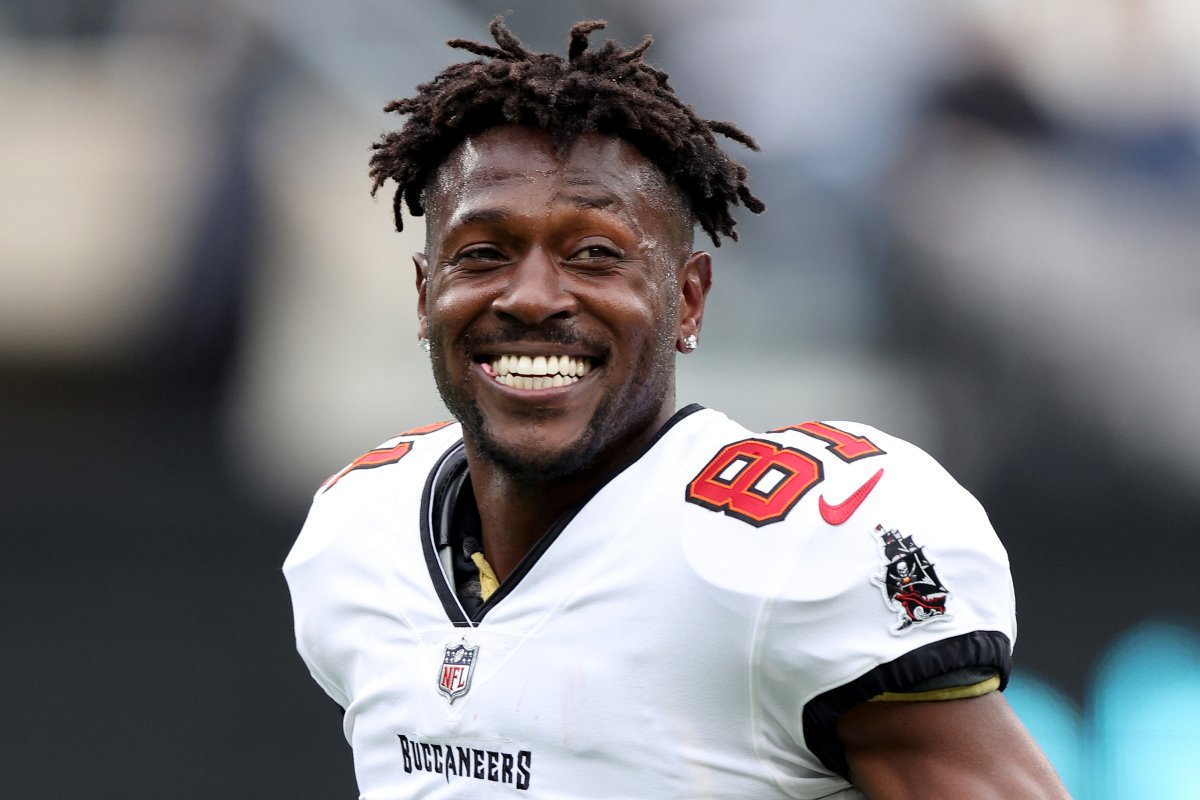 50-facts-about-antonio-brown