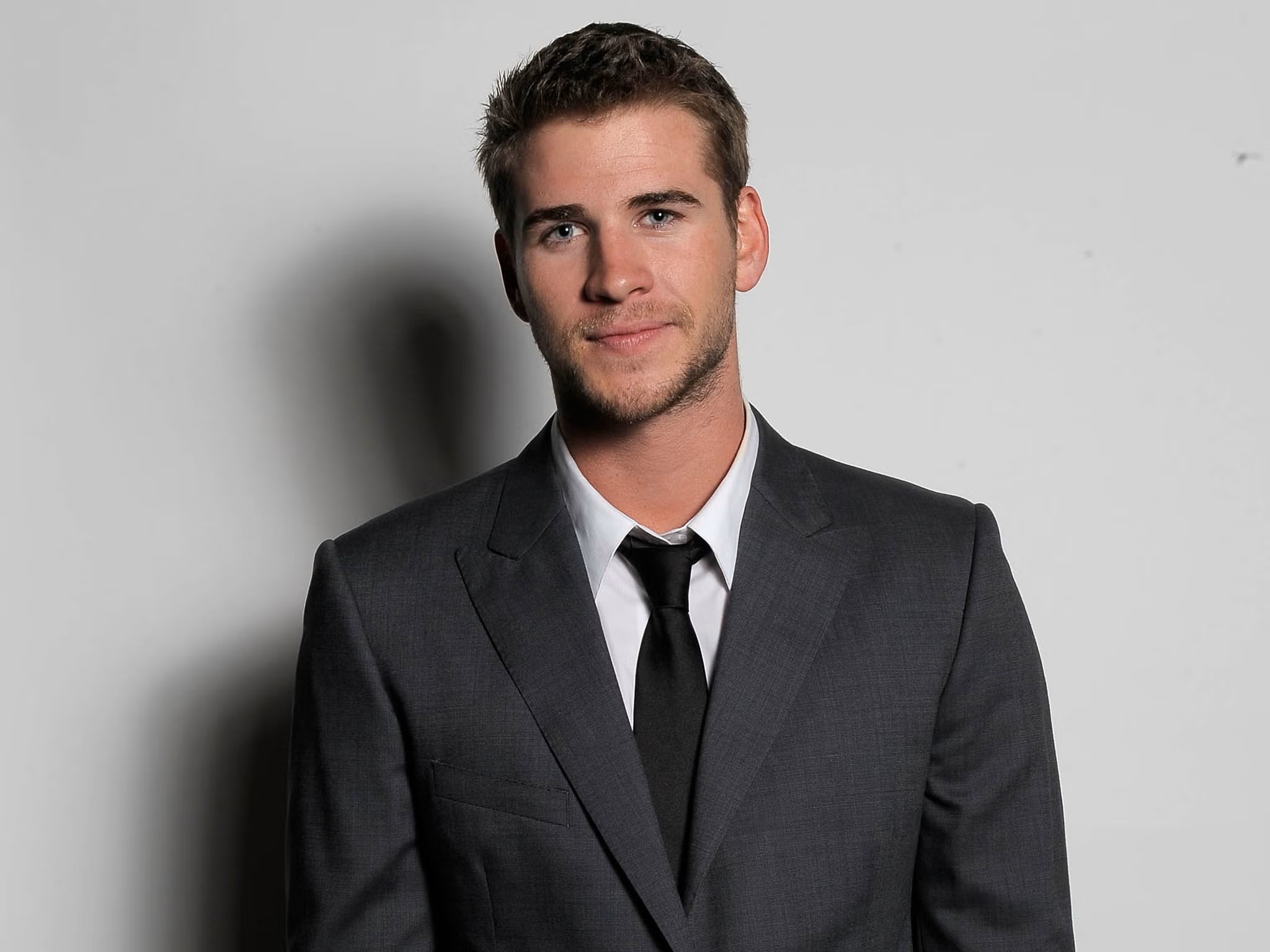 50-facts-about-liam-hemsworth