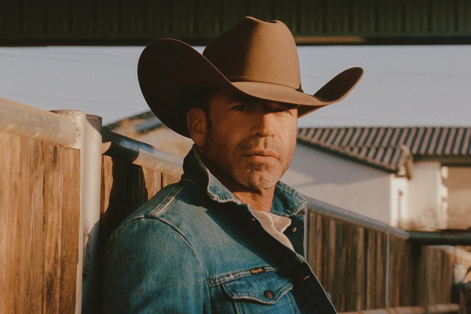 50-facts-about-taylor-sheridan