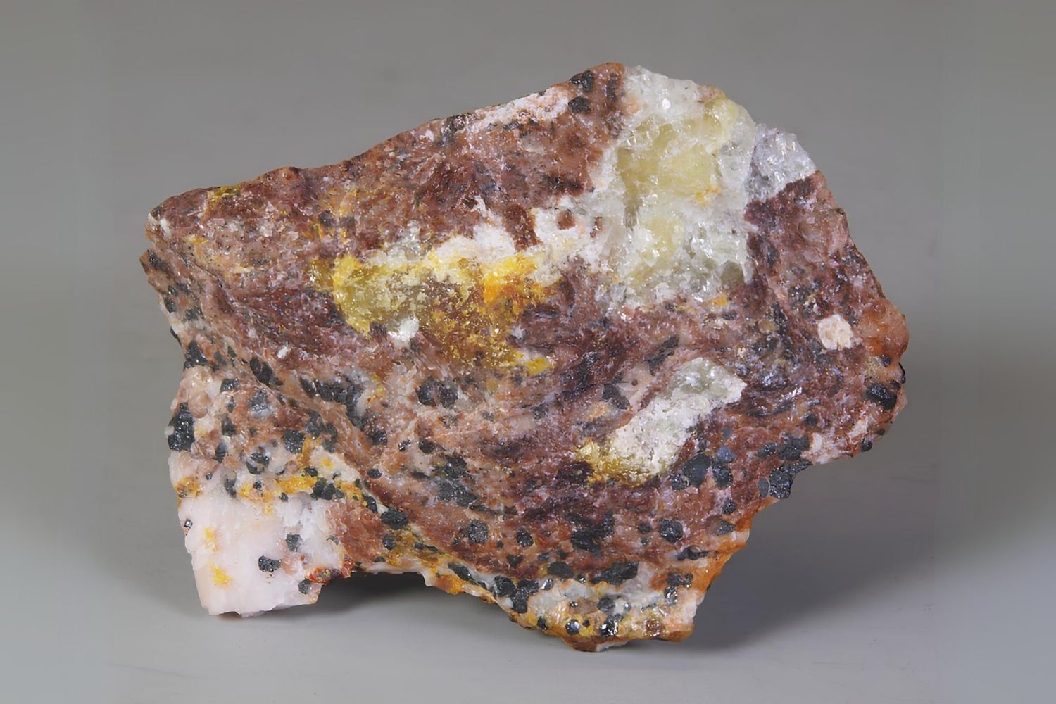 25-facts-about-reinerite