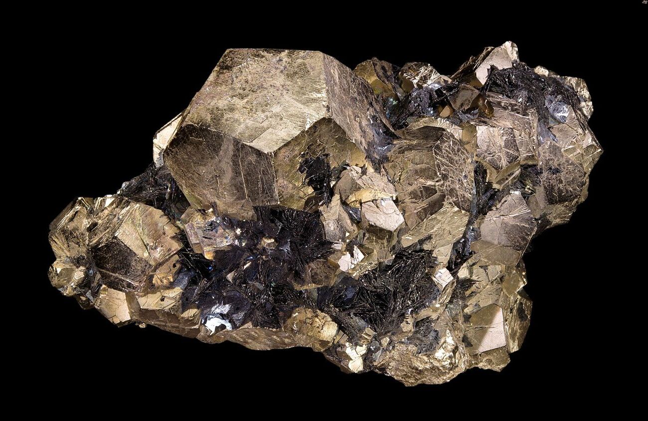 25-facts-about-sabatierite