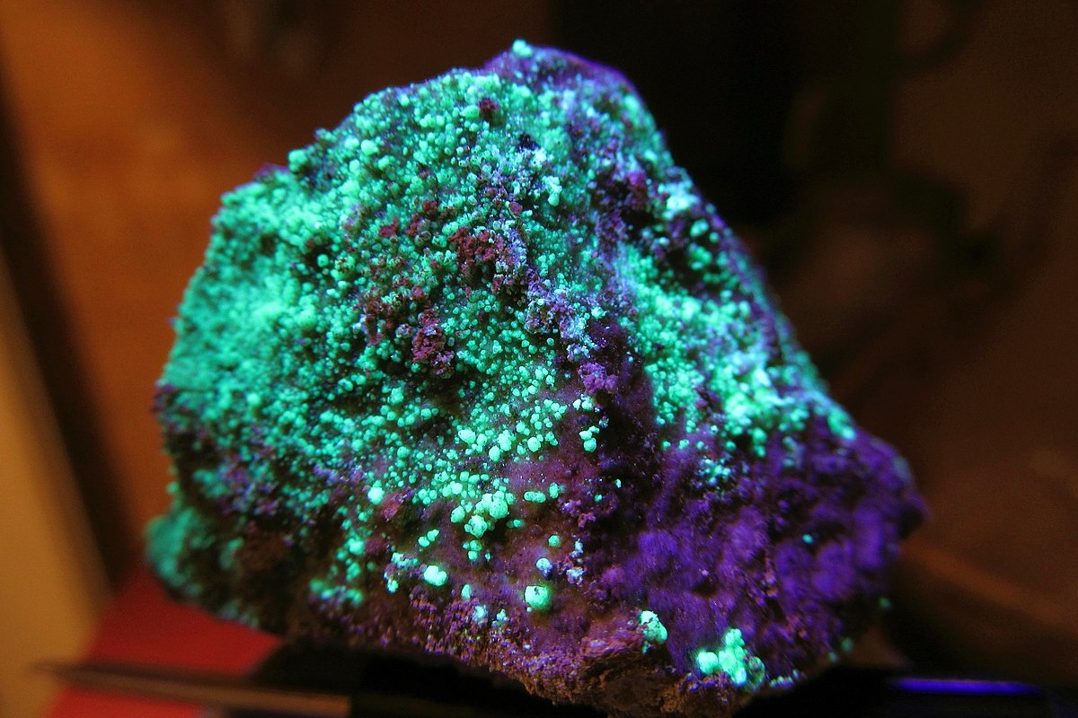 25-facts-about-schrockingerite